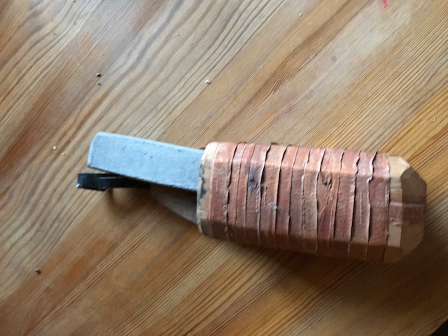 1145